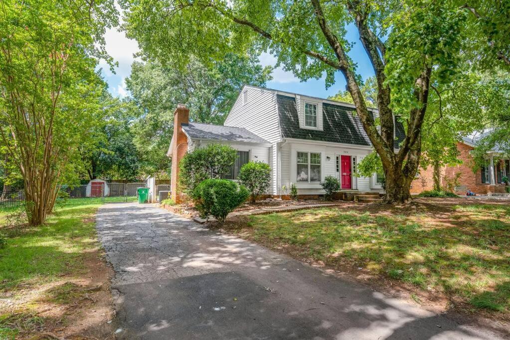 Spotless 4Br Near Clt Uptown, Fast Wi-Fi Apartment Charlotte Bagian luar foto